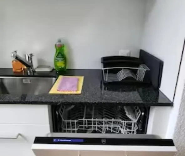 Апартаменти Kaya 2a - Downtown 2br With Balcony