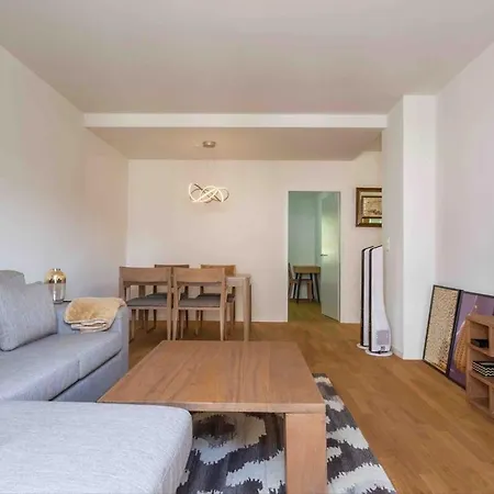 Kaya 2a - Downtown 2br With Balcony Apartment Zürich