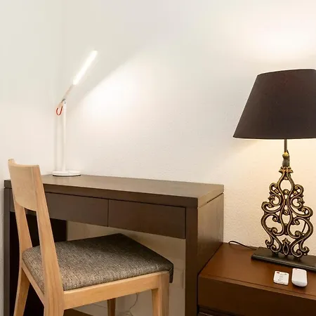 Apartment Kaya 2a - Downtown 2br With Balcony Zürich