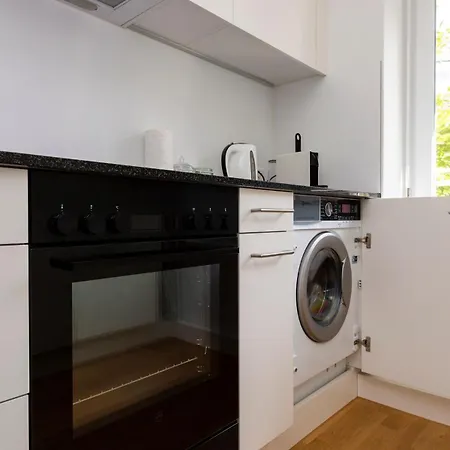 Apartment Kaya 2a - Downtown 2br With Balcony Zürich