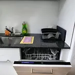 Appartement Kaya 2a - Downtown 2br With Balcony