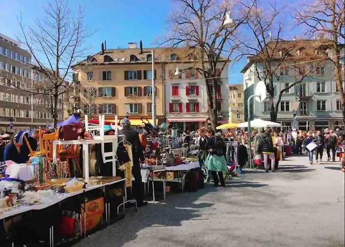 Kaya 2a - Downtown 2br With Balcony