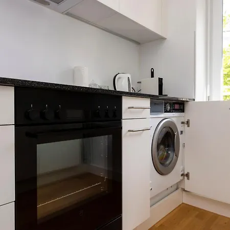 Kaya 2a - Downtown 2br With Balcony דירה