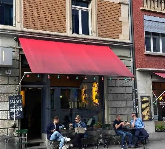 Kaya 2a - Downtown 2br With Balcony